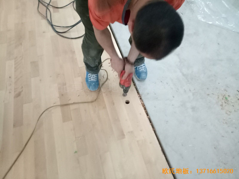 ���ݗ��f�����ֹ�˾�w���^�w��ľ�ذ尲�b����3